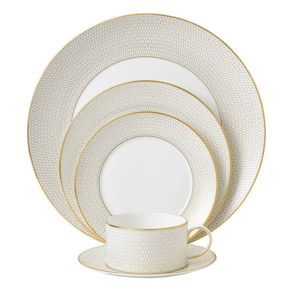 Wedgewood Gio Gold 5 Piece Set - Unused